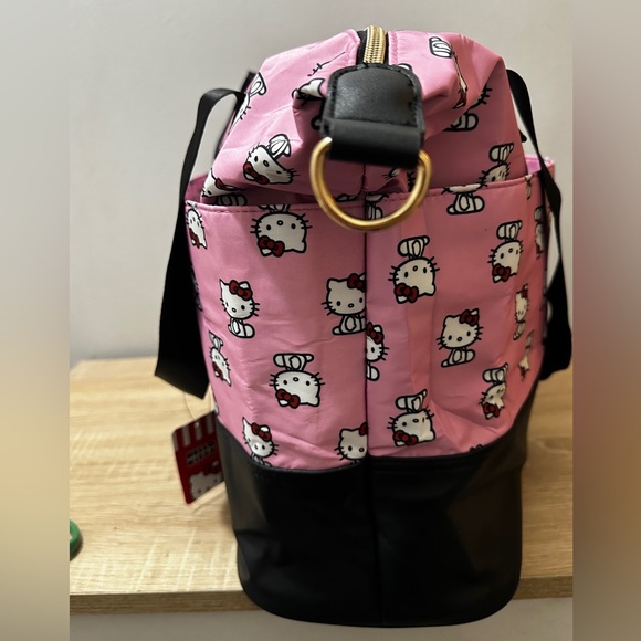Sanrio Hello Kitty Pink Duffel Bag Carry On Overnight Travel Pink Tote - Picture 10 of 16